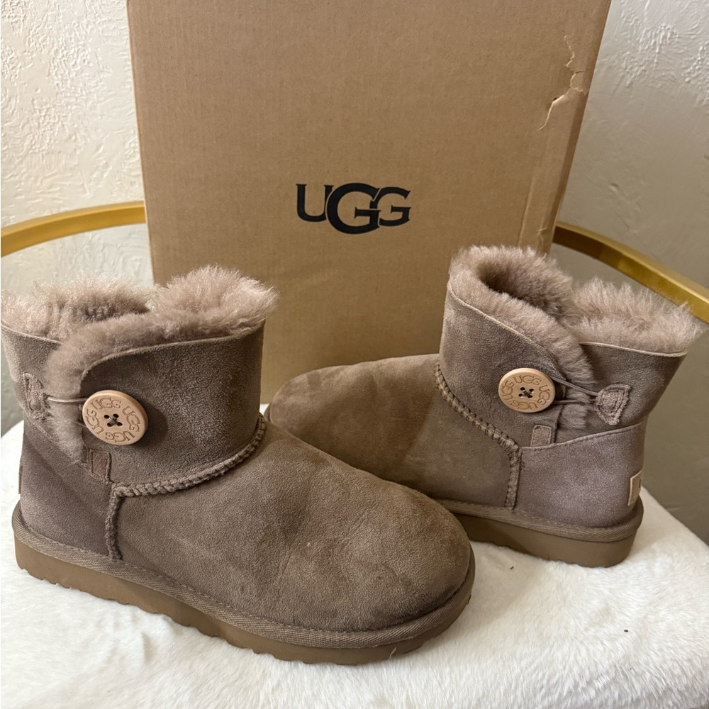 UGG Brown Winter Boots